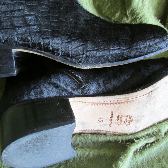 GUCCI- Blk Pony Boot - worn twice- Pony cut to look like Croco- size 45-Tom Ford - Picture 4 of 8